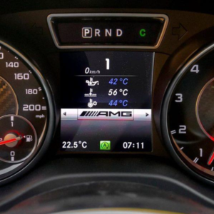 MENU AMG EN CUADRO Y LOGO EN PANTALLA