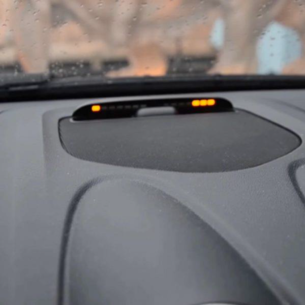 AVISO PARKTRONIC DESDE PRIMER LED AMARILLO